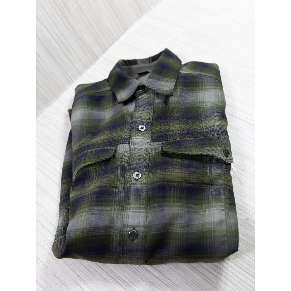 Royal Robbins Mens Plaid Flannel Shirt Green Navy Blue Long Sleeve Small Regular - Picture 8 of 8
